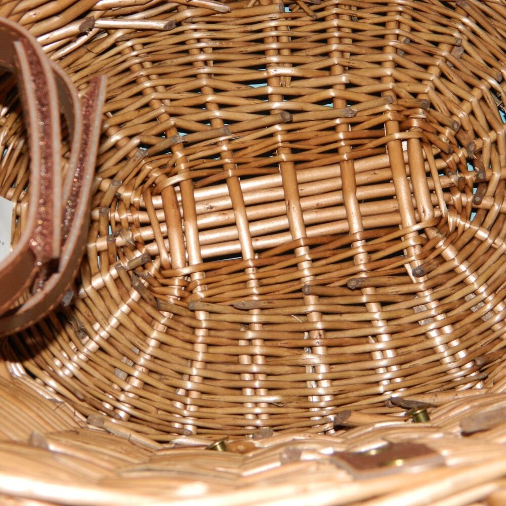 Williams Sonoma Cambridge Bicycle Basket - Picture 3 of 5